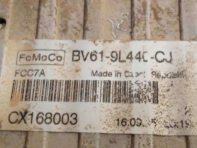 Enfriador de aire de admisión BV619L440CJ FORD