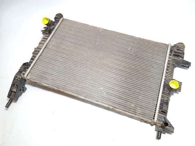 CV618005VC Radiador de refrigeración del motor  comprar en Zaragoza