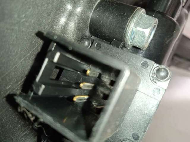MAZDA D6515958X Motor del elevalunas de la puerta delantera izquierda  comprar en Ponferrada
