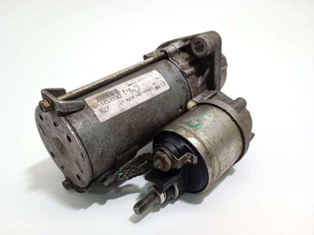D6G321 Motor de arranque  disponible Utrera