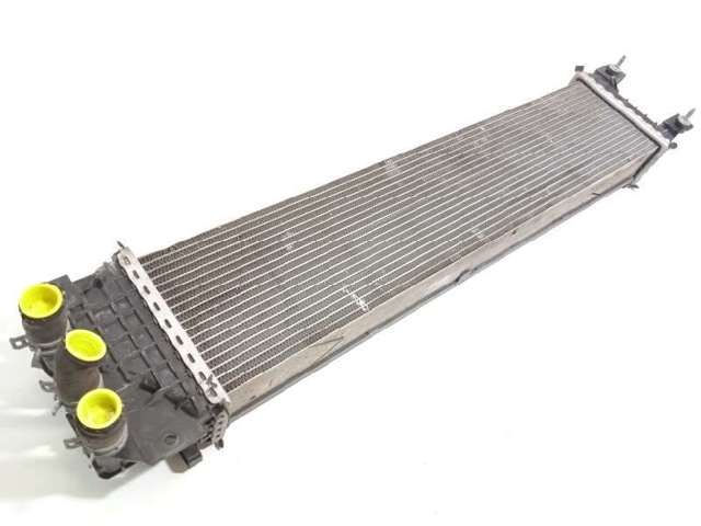 Radiador adicional de refrigeración del motor DG938D048AC FORD