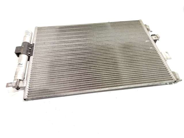 FORD DV6119710AD Condensador de aire acondicionado  comprar en Albacete