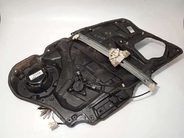 MAZDA G22C5858X Motor del elevalunas de la puerta delantera derecha  en stock Terrassa