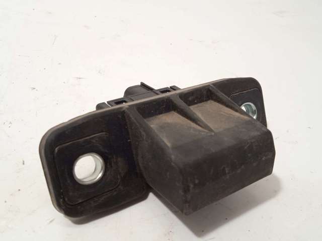 KB7W624B0 Mazda