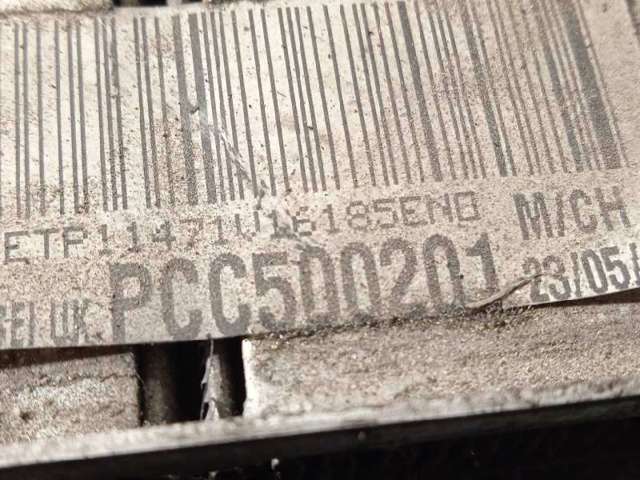 Radiador de auto PCC500201 LAND ROVER