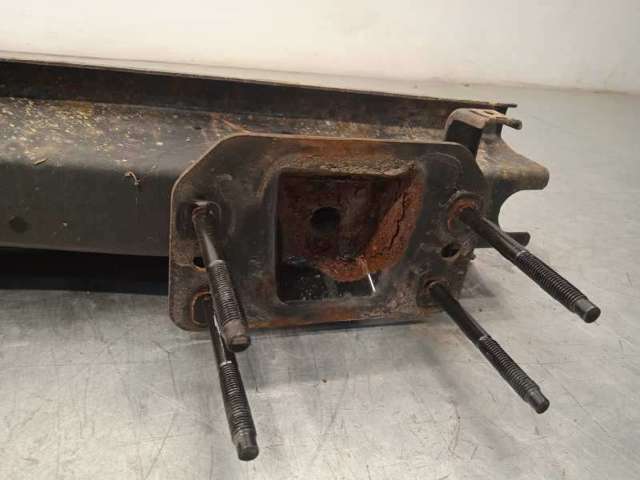 Refuerzo parachoque trasero Land Rover Range Rover III (2002-2009)