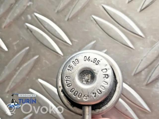 0000781589 Mercedes