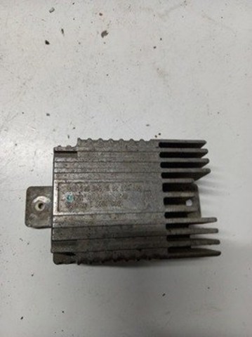 Control De Velocidad De El Ventilador De Enfriamiento (Unidad De Control) 0205451532 Mercedes