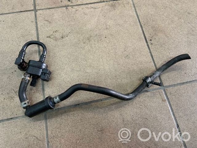 Valvula De Adsorcion De Vapor De Combustible 06H906517S VAG