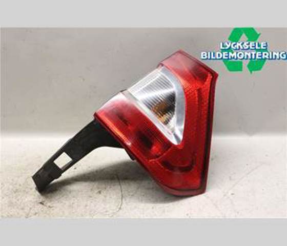 Piloto posterior exterior derecho 1524439 Ford