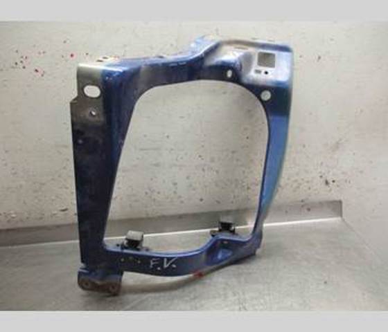 Soporte de radiador izquierdo (panel de montaje para foco) 1565401 Ford