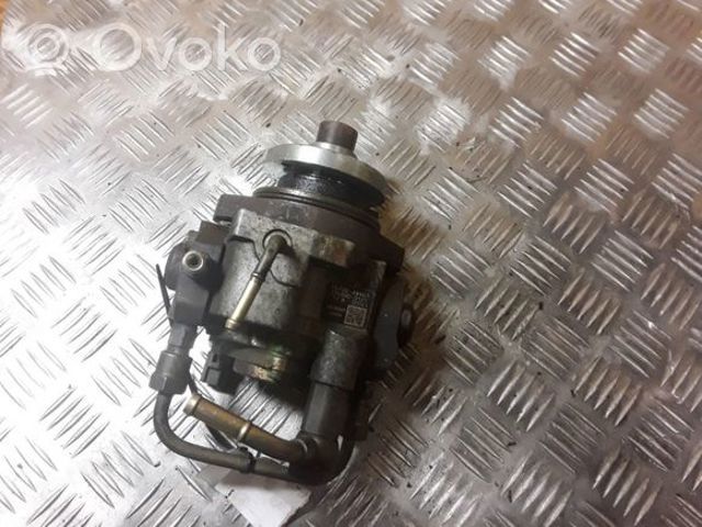16700AW401 Nissan/Infiniti