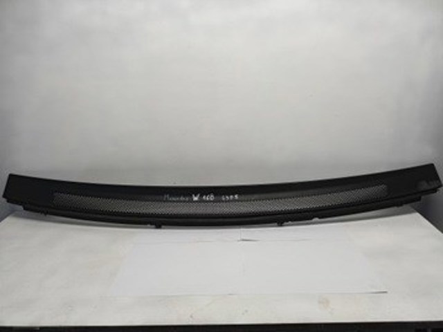 Vierteaguas 1688300918 Mercedes
