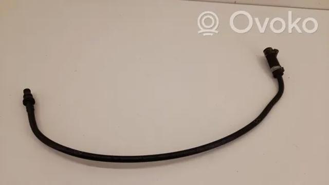 Tubo De Ventilacion Del Carter (Separador de Aceite) 2115010225 Mercedes