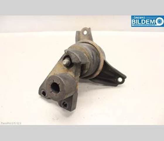 Soporte de motor derecho 218102S200 Hyundai/Kia