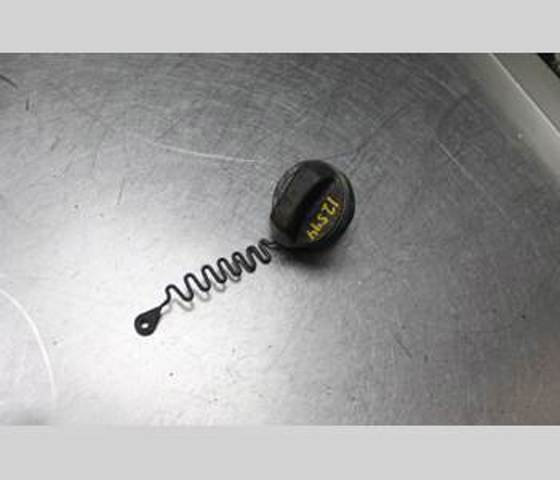 Tapa (tapón) del depósito de combustible 31261716 Volvo