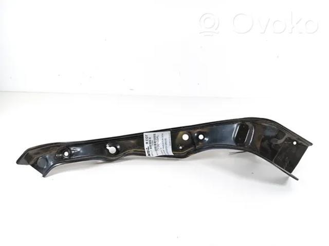 Soporte de radiador superior (panel de montaje para foco) 532030R030 Toyota