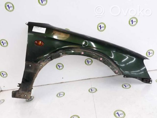 Aleta delantera derecha 57120AE021 Subaru