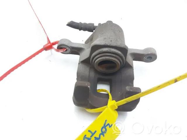 Pinza de freno trasero derecho 5831138A10 Hyundai/Kia