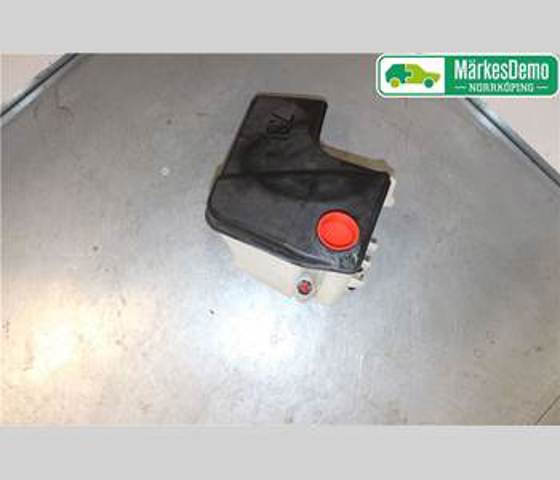61668252722 BMW