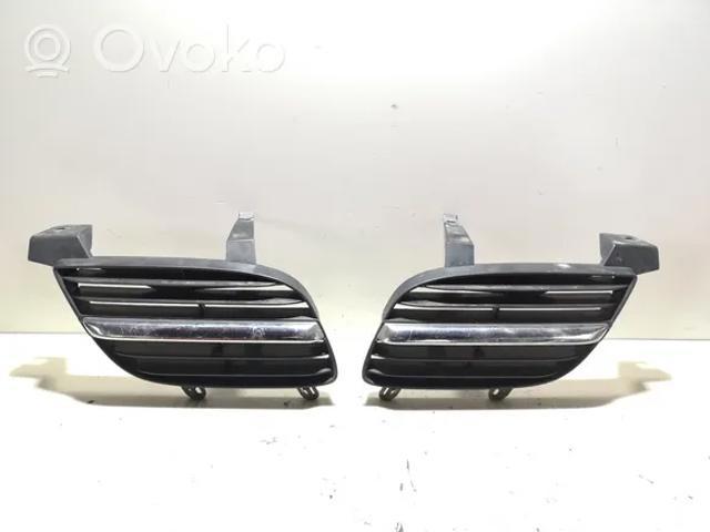 Panal de radiador derecha 623204M500 Nissan/Infiniti