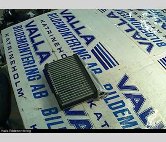 64118385562 BMW