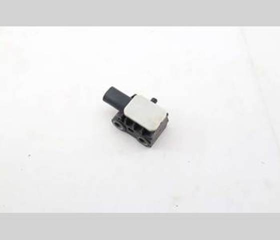 65779152262 BMW