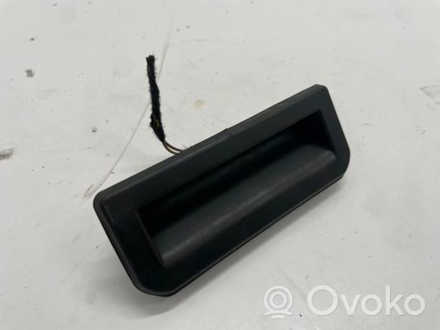 6V0827566 VAG/Skoda