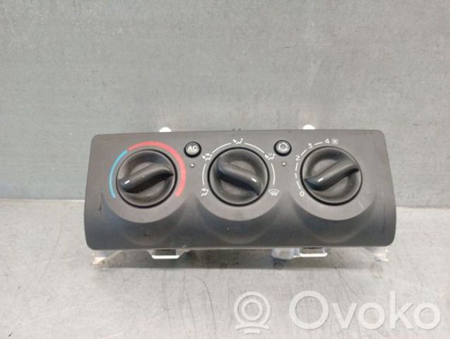 7701049075 Renault (RVI)