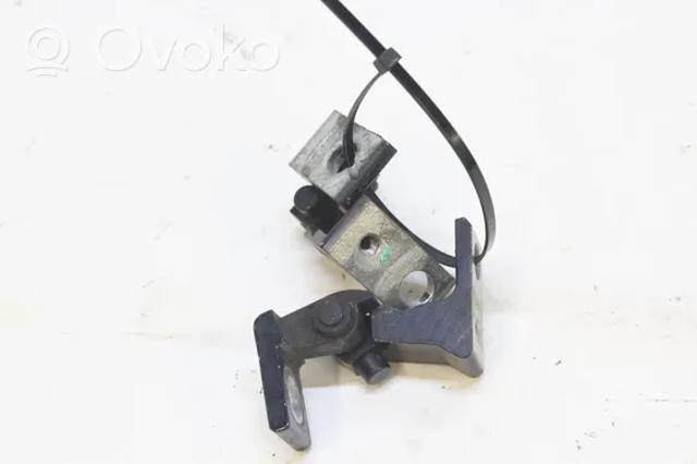 Bisagra de puerta delantera izquierda 7N0831401 VAG