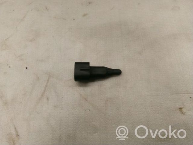 8348202010 Toyota