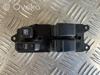 Unidad de control elevalunas delantera izquierda 848200F040 TOYOTA