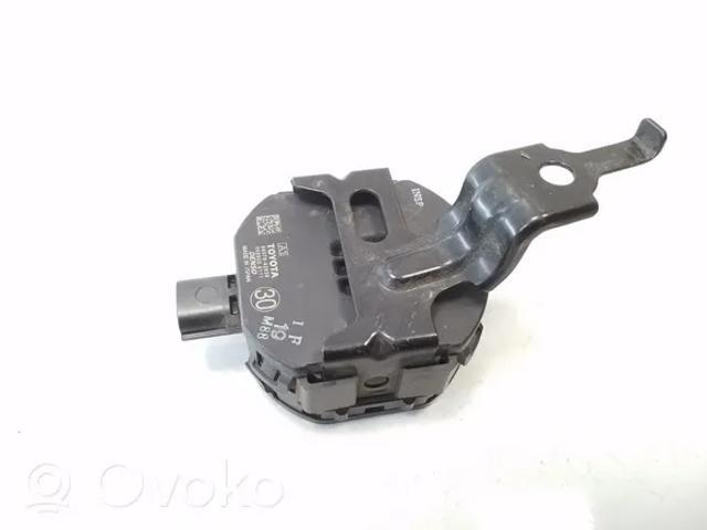 8657042030 Toyota