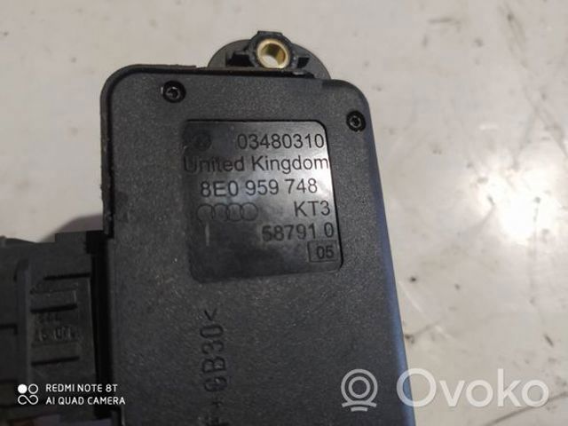 8E0959748 VAG/Skoda