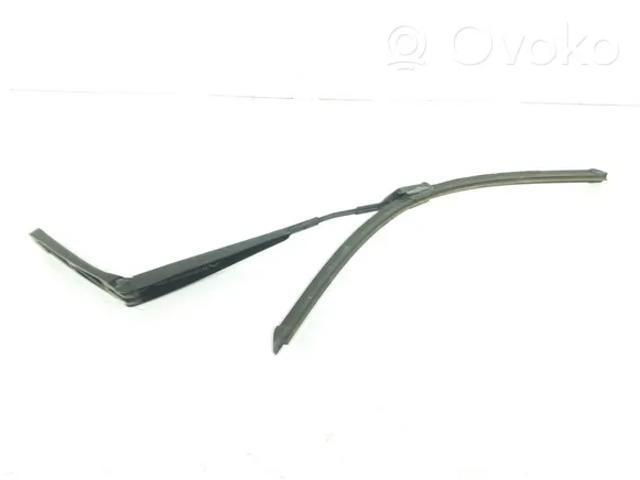 Brazo del limpiaparabrisas, lavado de parabrisas, luna delantera 8P1955407A VAG