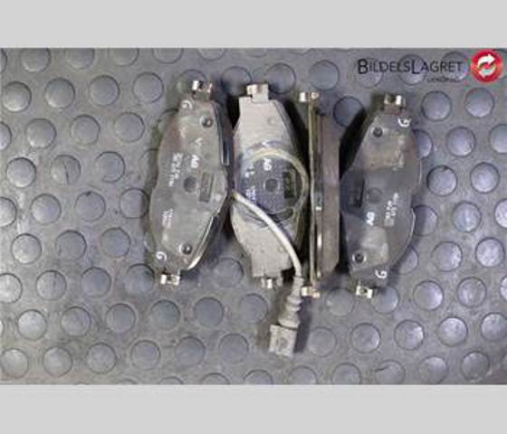 8V0698151 VAG/Skoda
