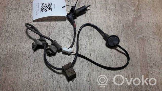 Sensor ABS trasero derecho 9568002100 Hyundai/Kia