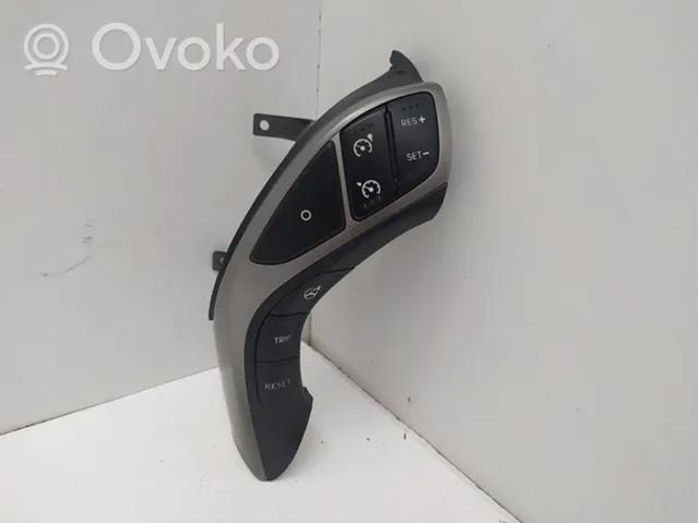 Interruptores del volante 96710A6750RDR Hyundai/Kia