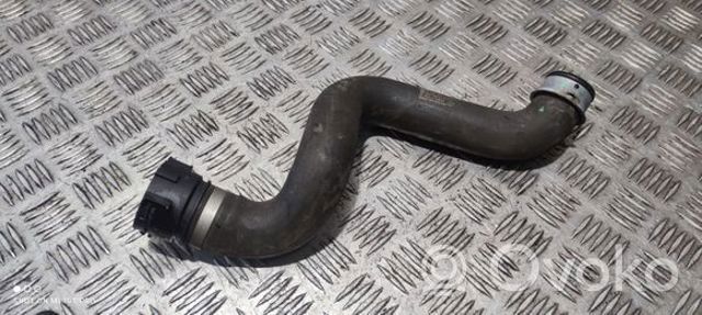 Manguera refrigerante para radiador inferiora A1665000575 Mercedes