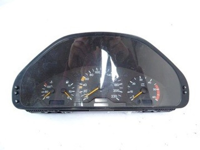 Tablero De Instrumentos (Panel De Instrumentos) A2024403411 Mercedes