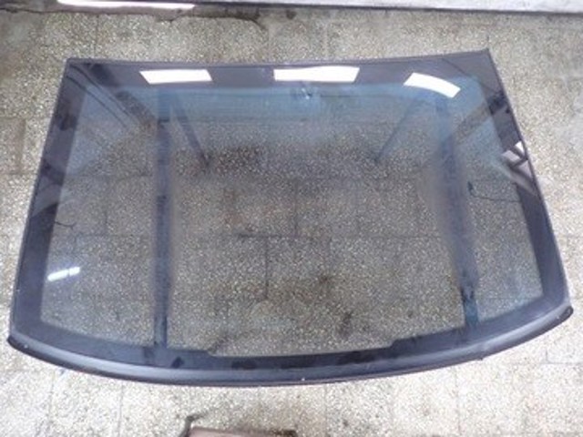 Luneta trasera A2216700480 Mercedes