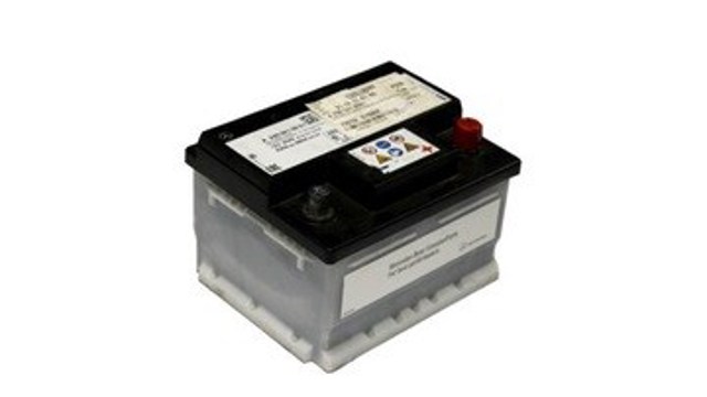 Batería de arranque A2305410001 Mercedes
