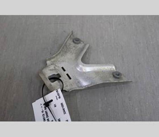 Soporte de absorbente parachoques delantero A2536200700 Mercedes
