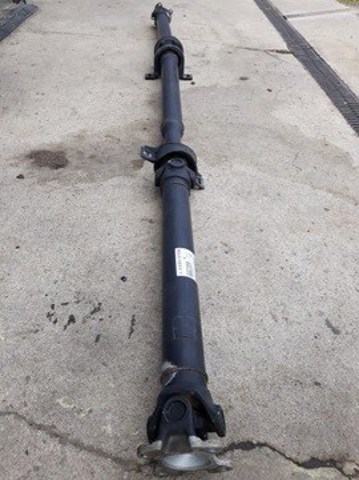 Árbol cardán trasero completo A6394107006 Mercedes