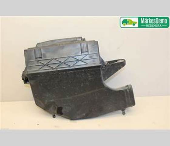 Casco de filtro de aire derecho A6420904401 Mercedes