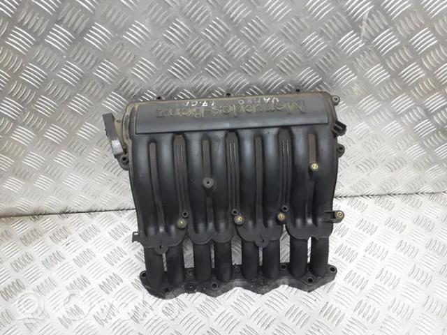 Colector de admisión, suministro de aire A6680900437 Mercedes