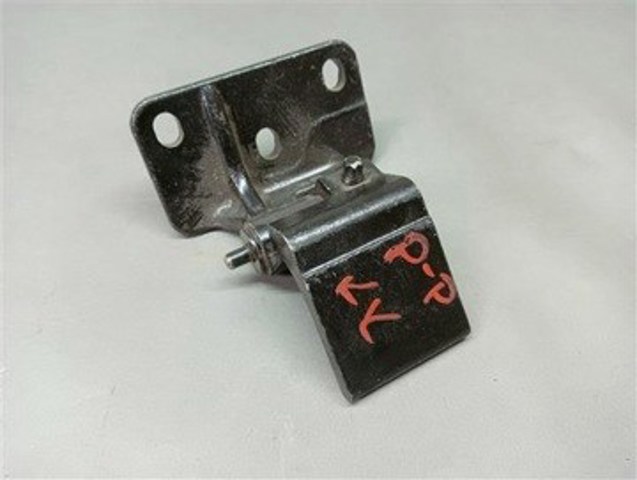Bisagra de puerta delantera derecha A9067200337 Mercedes