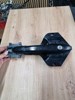 Soporte de manilla exterior de puerta delantera izquierda A9067600934 MERCEDES