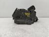 Cerradura de puerta lateral B5C5TB837015C VAG