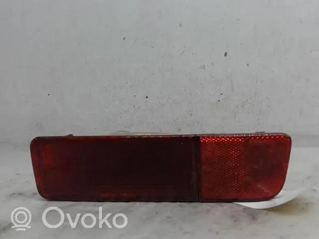 Reflector, parachoques trasero, derecho MN133870 Mitsubishi